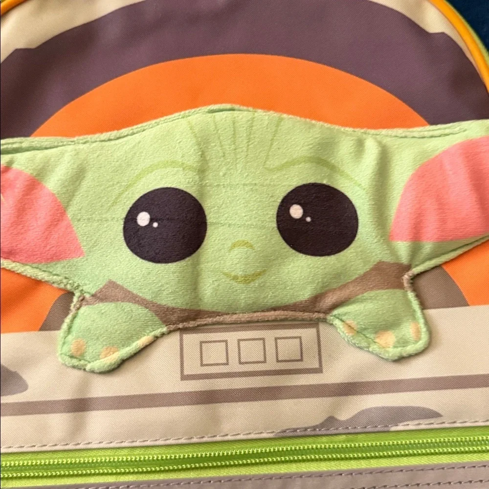 Brand New Disney Star Wars The Mandalorian Baby Yoda Backpack